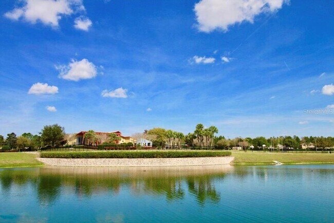 Building Photo - 5739 SW 40th St