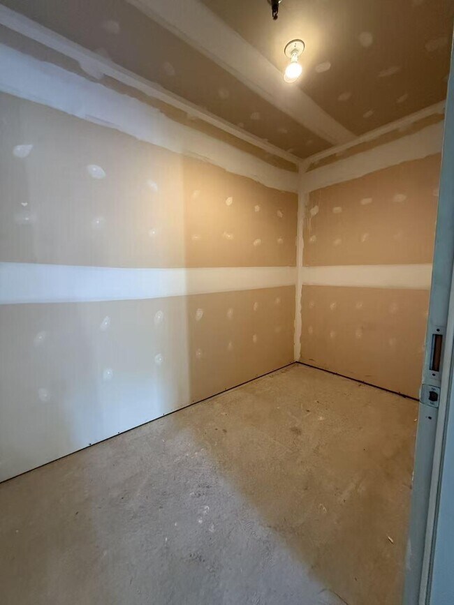 Building Photo - 11353 Aristotle Dr