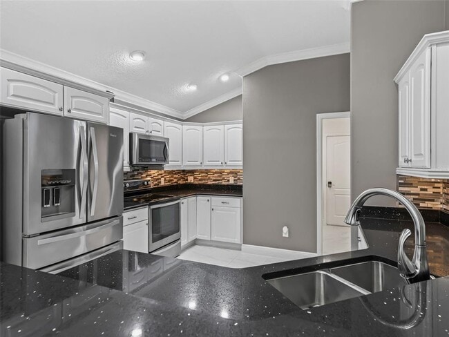 Building Photo - 3556 Mistletoe Ct