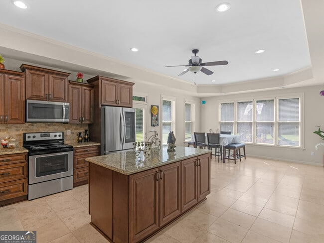 Building Photo - 1695 Whitley Rd