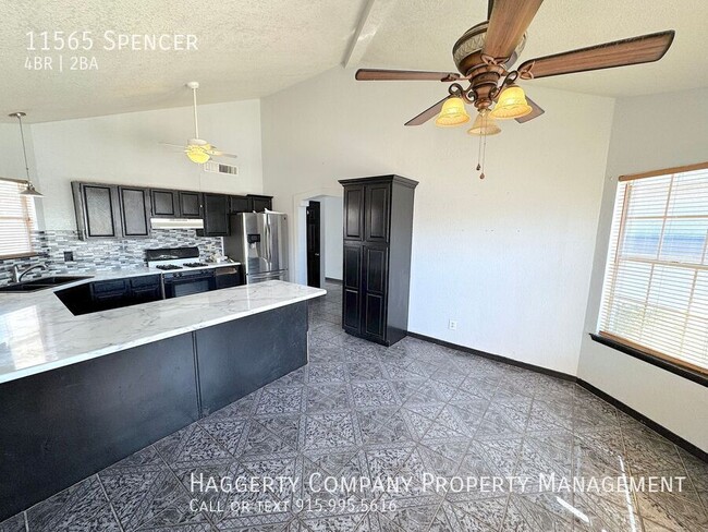 Building Photo - East El Paso 4 bed plus office area with R...