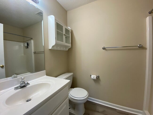Building Photo - 533 Scholastic Ct