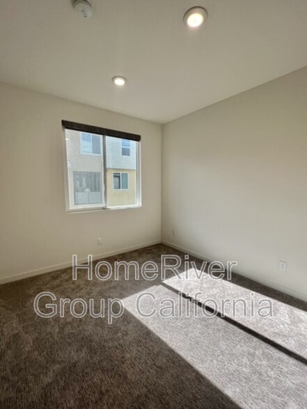 Building Photo - 4168 Interceptor Ln