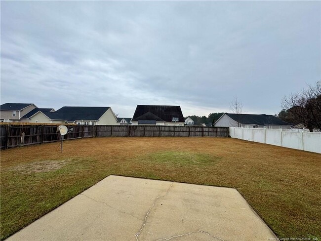 Building Photo - 311 Ranier Dr