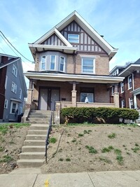 Building Photo - 1526 Dixmont Ave