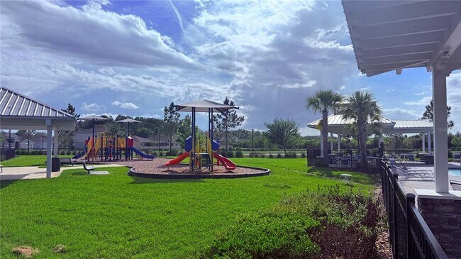 Building Photo - 10567 Heron Hideaway Lp