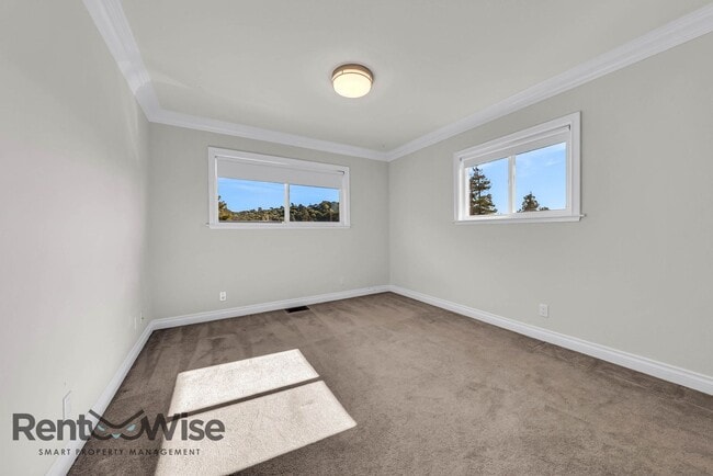 Building Photo - 1951 Heath Dr