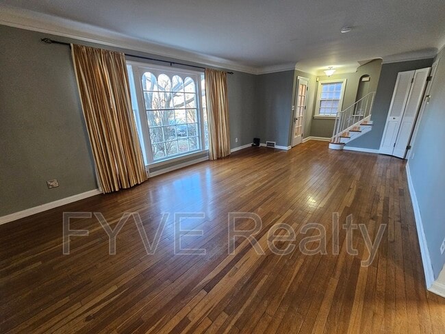 Building Photo - 3882 Faversham Rd