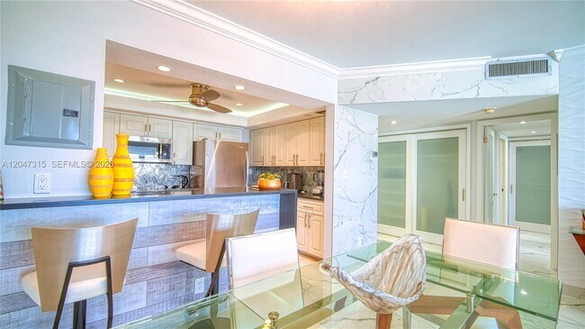 Building Photo - 3550 Galt Ocean Dr