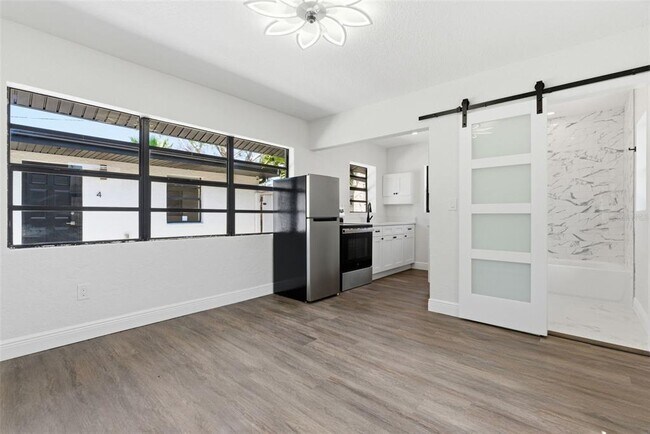 Building Photo - 113 145th Ave