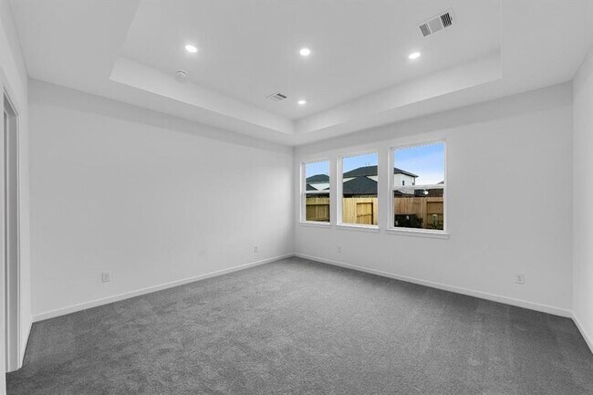 Building Photo - 9739 Pettus Crk Dr