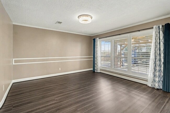 Building Photo - 1402 Copperfield Ct