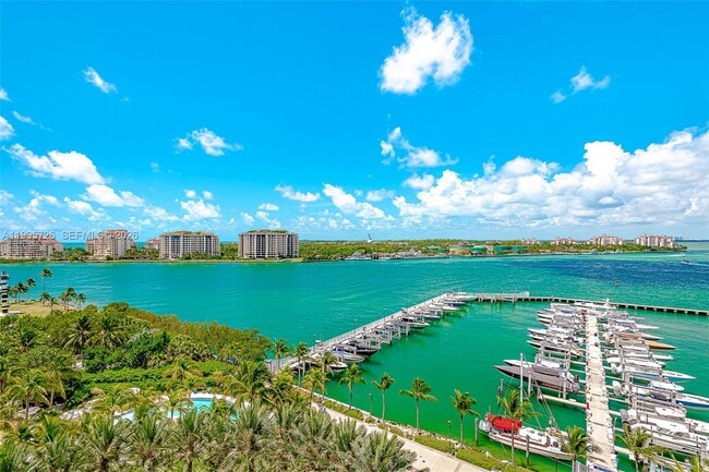 Building Photo - 1000 South Pointe Dr