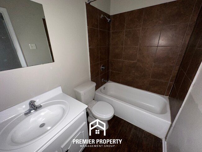 Building Photo - 4230 Runningbrook Cir