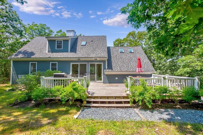 Building Photo - 130 Berkshire Trl