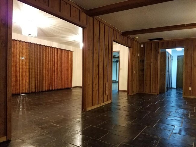 Building Photo - 23727 Reece Lake Rd