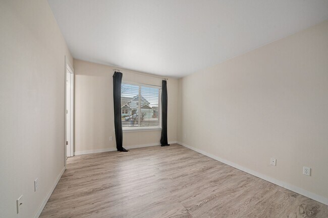 Building Photo - Charming home in Southwest Redmond
