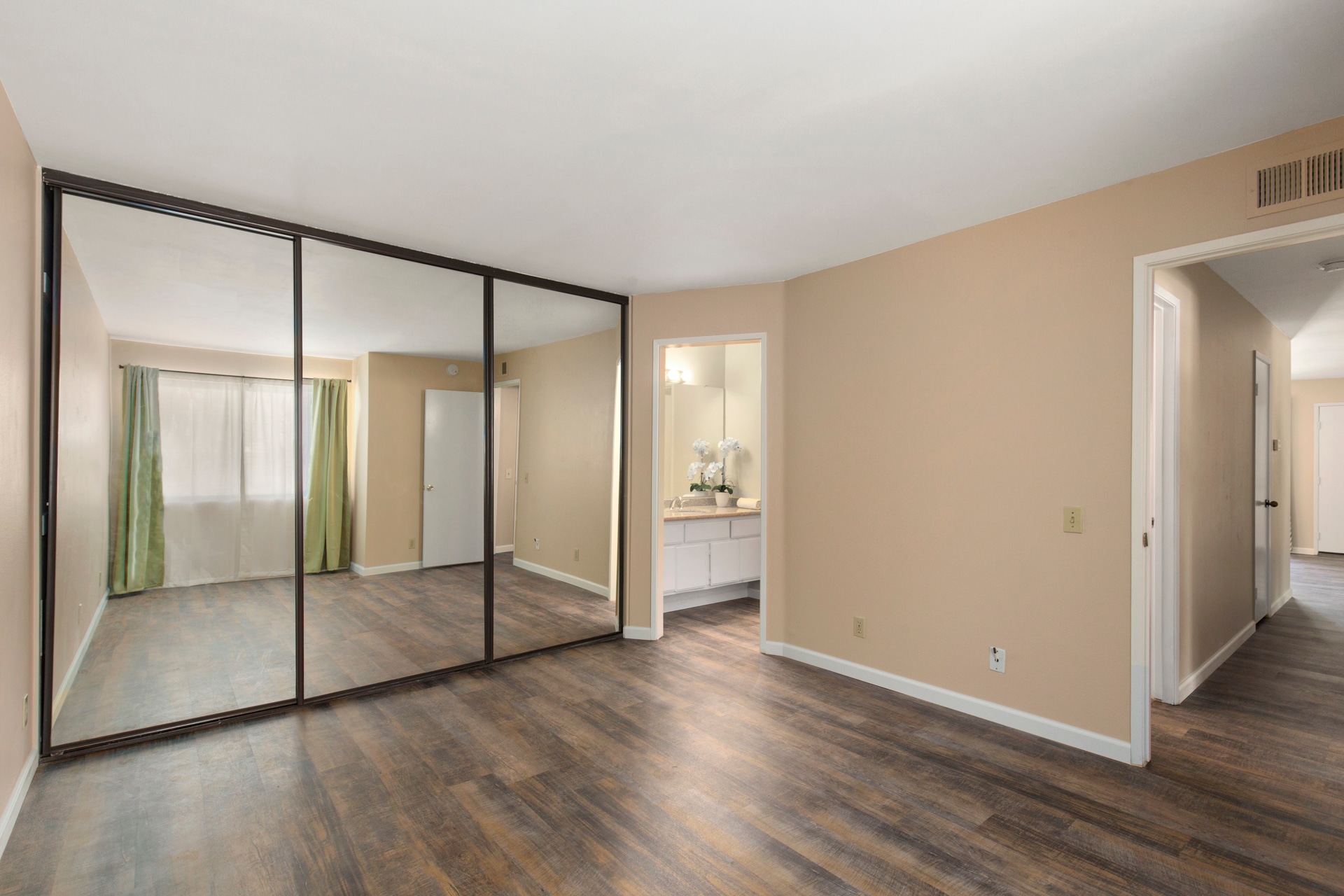 Building Photo - 19104 Alamo Ln