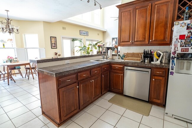 Building Photo - 491 Frank Shaw Rd