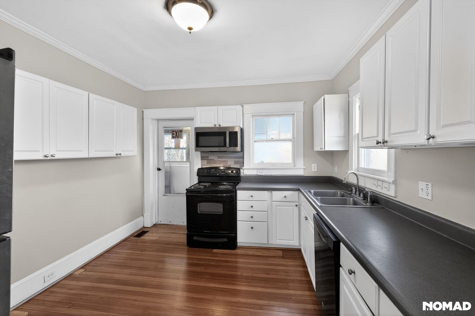 Building Photo - 808 Spring Garden St