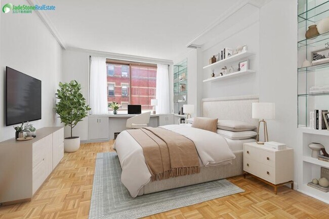 Building Photo - 1 bedroom in New York NY 10019