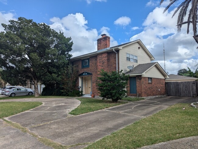 Primary Photo - 219 Terry Pkwy