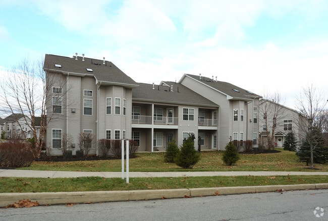 Rivercrest Luxury Apartments Rivercrest Luxury Apartments