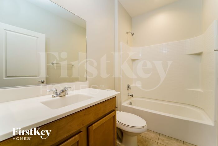 Building Photo - 7519 S Via Rancho La Costa