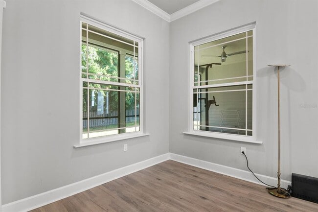 Building Photo - 9474 SW 65th Pl