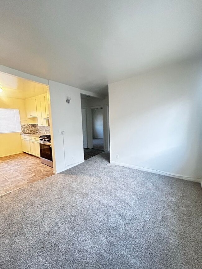 Building Photo - Pangborn