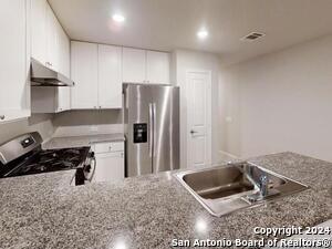 Building Photo - 7222 Rosada Way