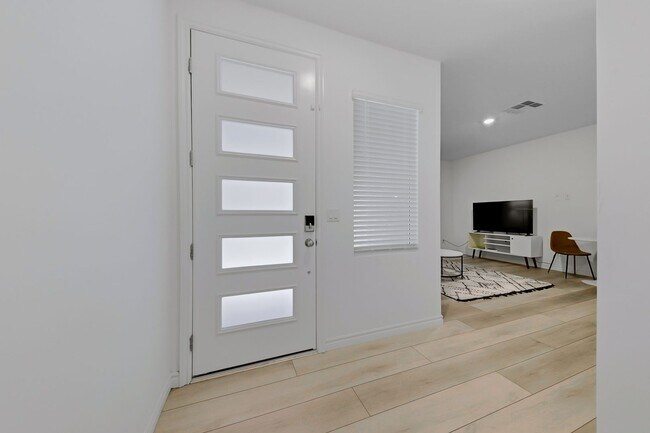 Building Photo - 2023-Built Liberty Floorplan-NEXT-GEN Suite w/3338 sq ft living space w/5 BR’s, 4 1/2 BA's, 3 car...