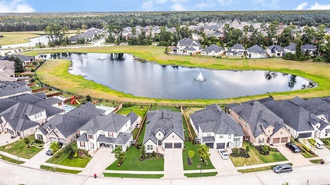 Building Photo - 28289 Emerald Bnd