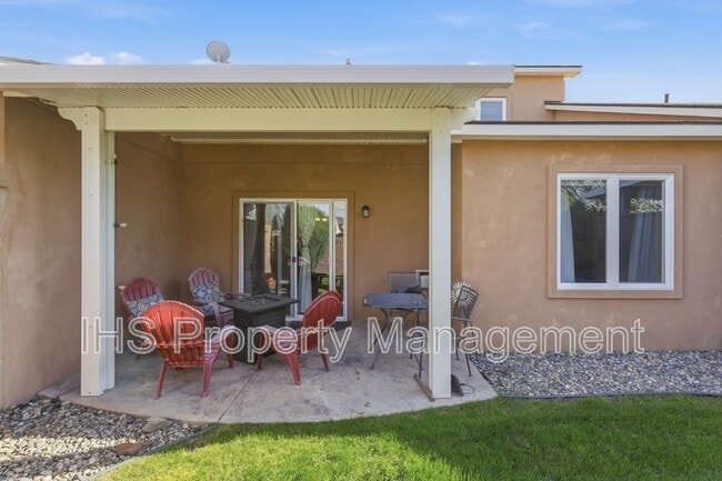 Building Photo - 9417 Vincenzo Dr