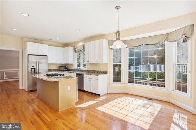 Building Photo - 8931 Falls Farm Dr