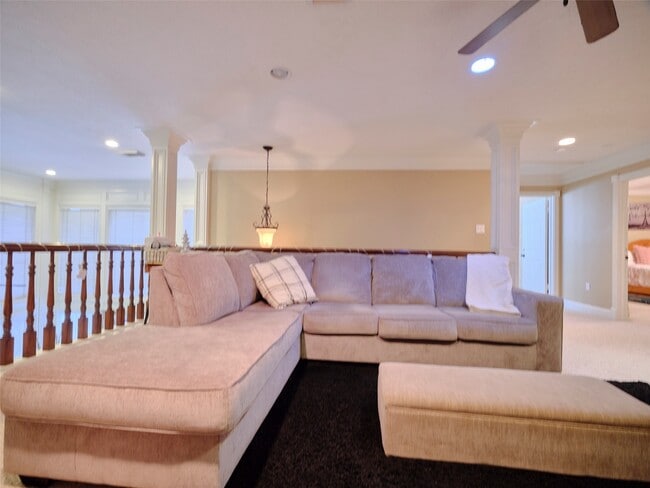 Building Photo - 16623 Manningtree Ln