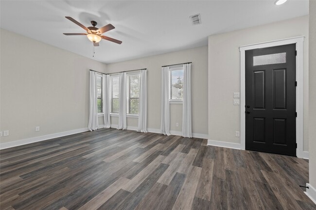 Building Photo - 18503 Gratification Ln