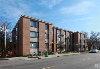 Building Photo - 3305  Hennepin Apartments