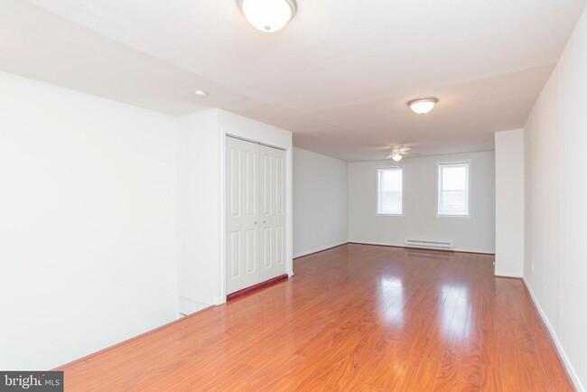 Building Photo - 2079 E Tioga St
