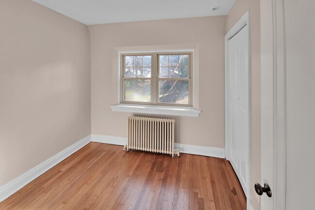 Building Photo - 7428 Cornell Ave