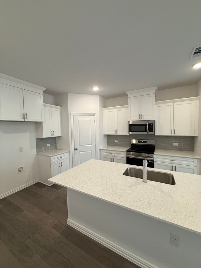 Building Photo - 4703 Stirring Pathway