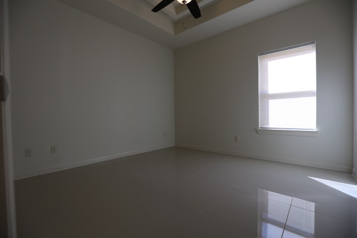 Building Photo - 900 Myrtle Beach Ave