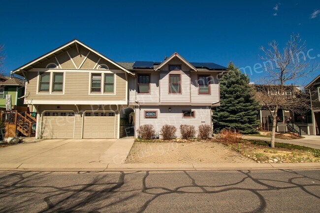 Building Photo - Spacious Loft in Old Town Fort Collins