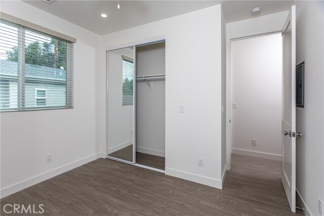 Building Photo - 316 S Reese Pl