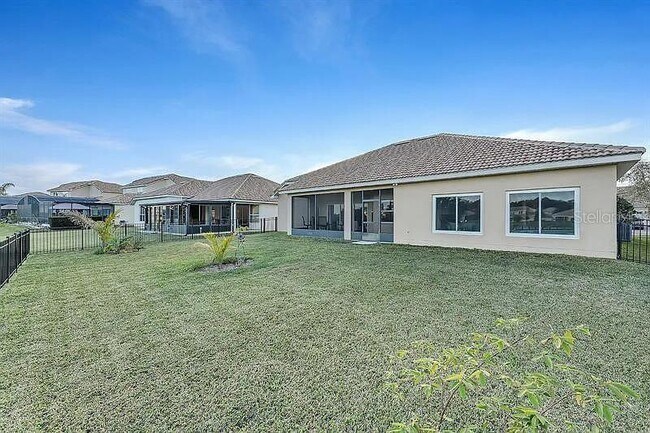 Building Photo - 3535 Somerset Cir