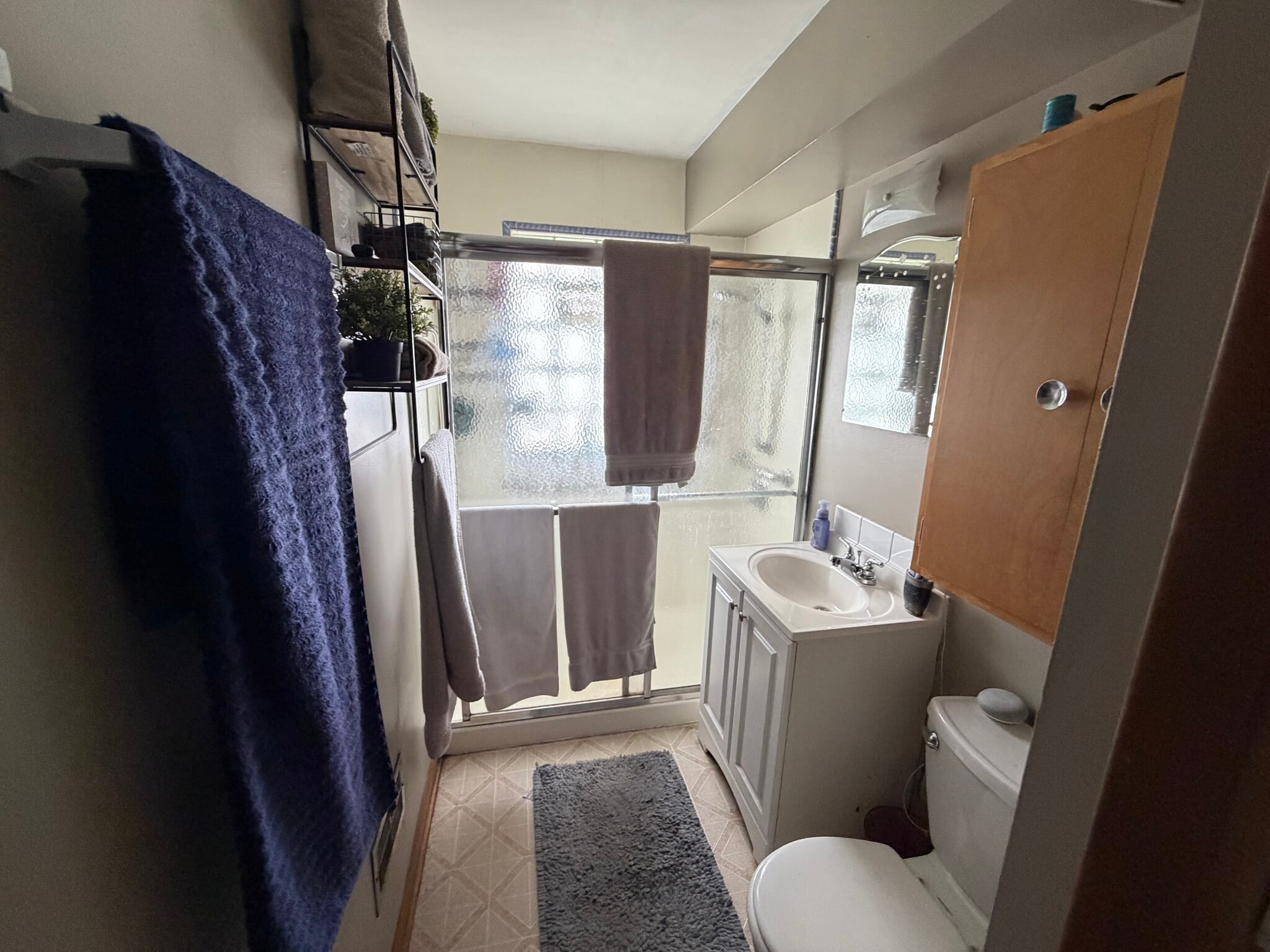 Building Photo - 10108 W Montana Ave