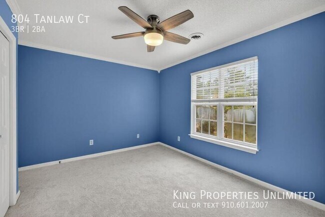 Building Photo - 804 Tanlaw Ct