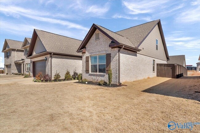 Building Photo - 109 Sublett Dr