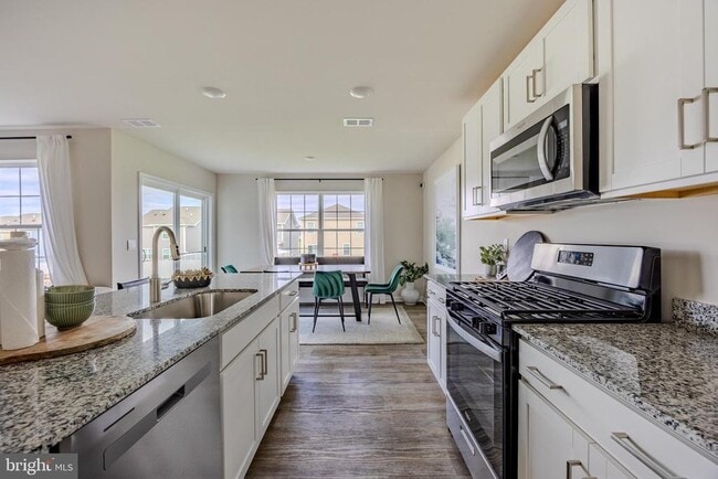 Building Photo - 171 Schyrock Dr