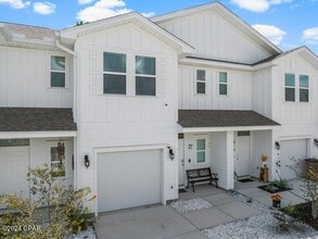 Building Photo - 7654 Shadow Lake Dr